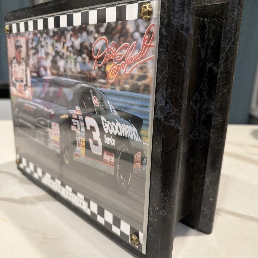 Dale Earnhardt Sr #3 Goodwrench NASCAR Limited Edition Display Box Case